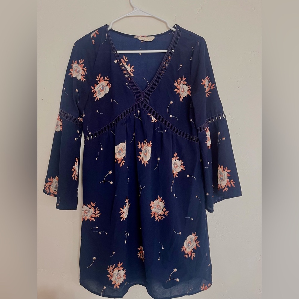 Entro Navy Floral Long Sleeve Dress